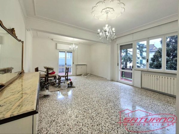 appartamento in affitto a Lucca in zona zona Arancio