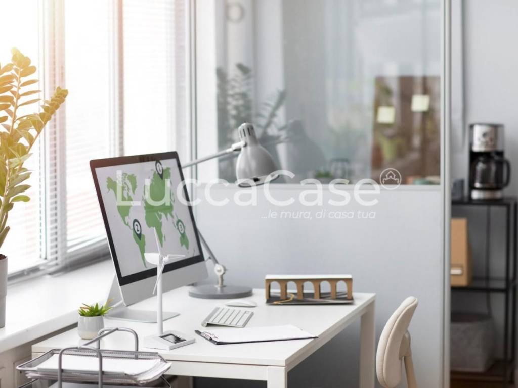 ufficio in affitto a Lucca in zona zona San Filippo