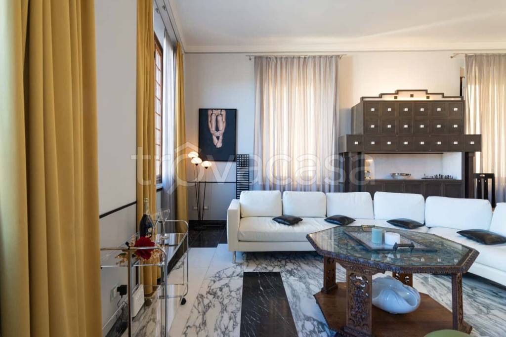 appartamento in affitto a Lucca in zona Centro Città