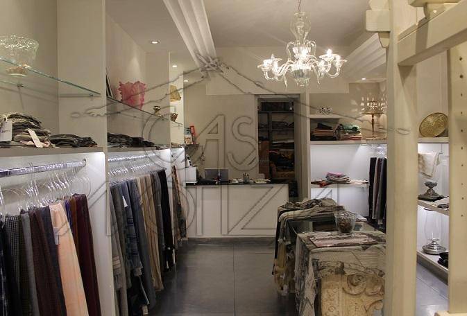 negozio in affitto a Lucca in zona Centro Città