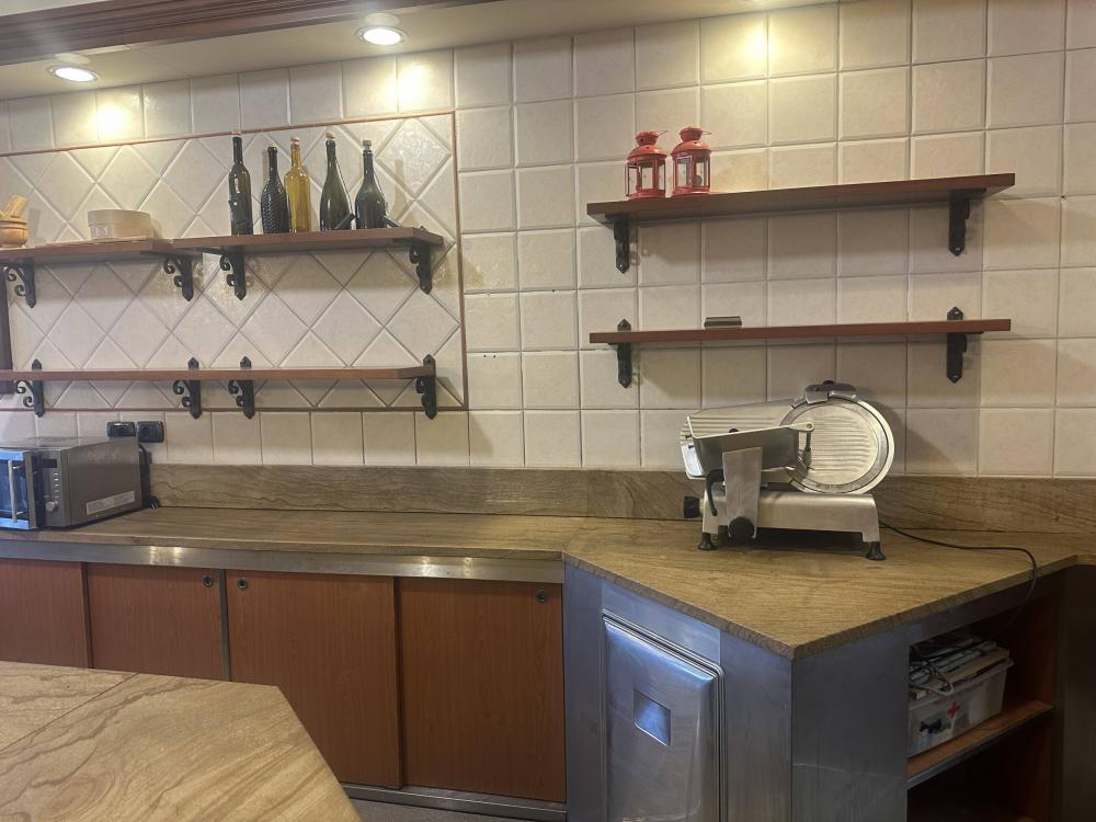 negozio in affitto a Lucca in zona zona San Marco