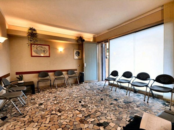 ufficio in affitto a Lucca in zona Sant'Anna