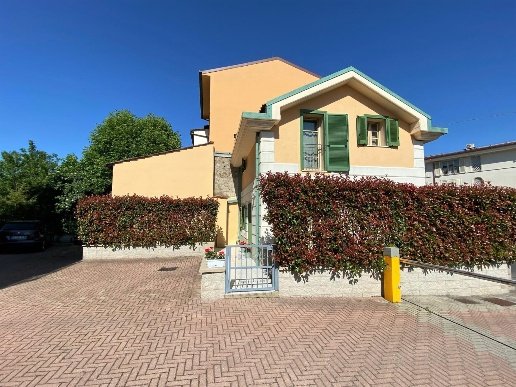 casa indipendente in affitto a Lucca in zona zona San Marco