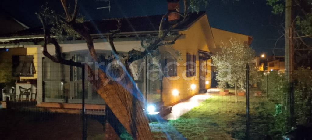 casa indipendente in affitto a Lucca in zona zona Antraccoli