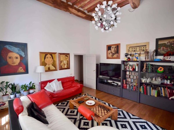 appartamento in affitto a Lucca in zona Centro Città