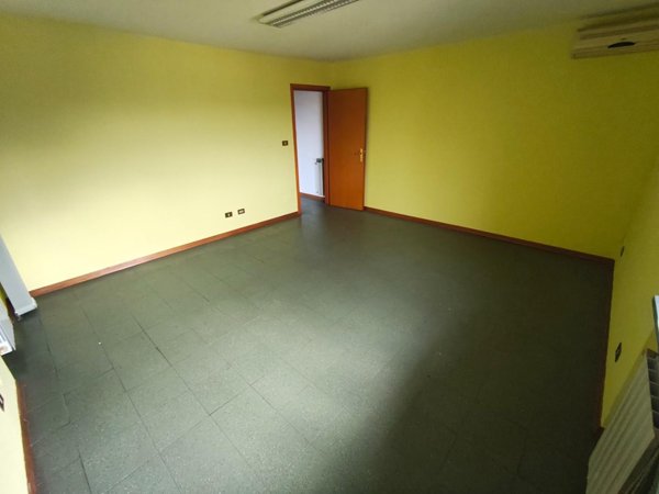 ufficio in affitto a Lucca in zona Centro Città