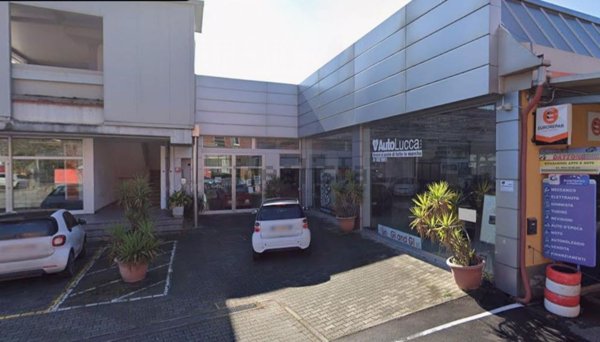 locale di sgombero in affitto a Lucca in zona Zona San Concordio