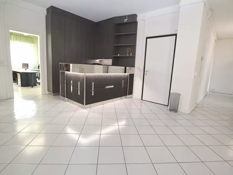 ufficio in affitto a Lucca in zona zona Arancio