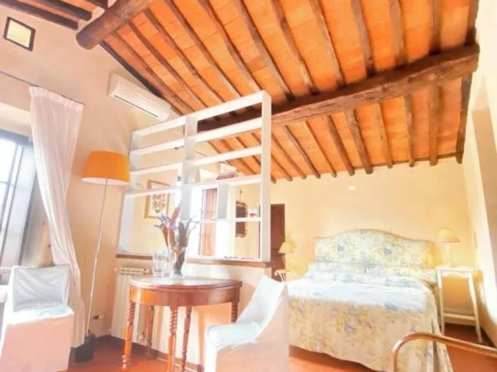 appartamento in affitto a Lucca in zona zona SS. Annunziata