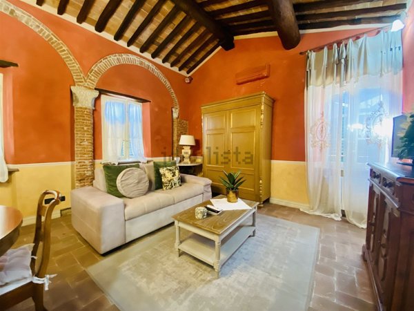 appartamento in affitto a Lucca in zona Centro Città