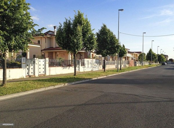 casa indipendente in affitto a Lucca in zona zona San Filippo