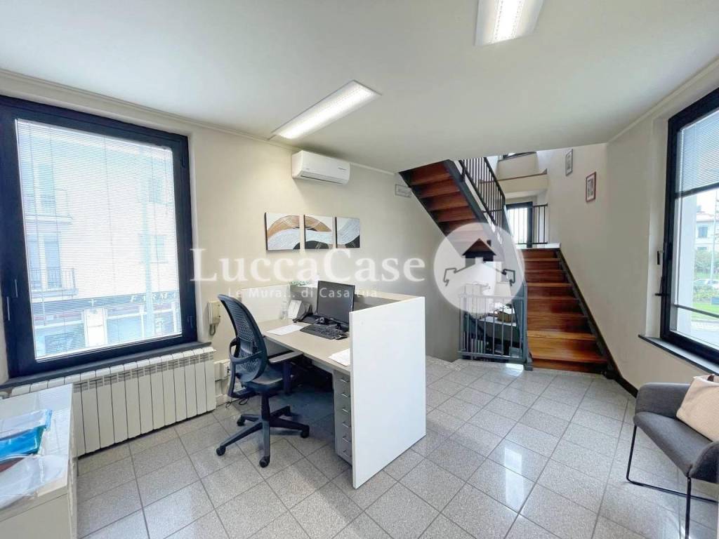 ufficio in affitto a Lucca in zona Sant'Anna