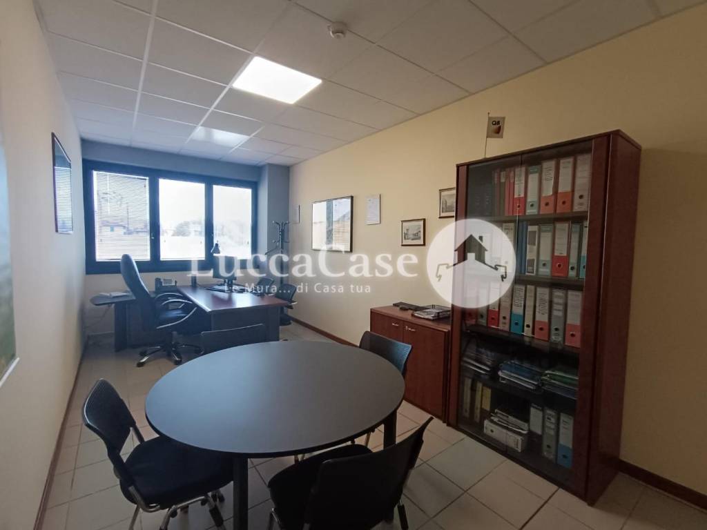 ufficio in affitto a Lucca in zona Sant'Anna