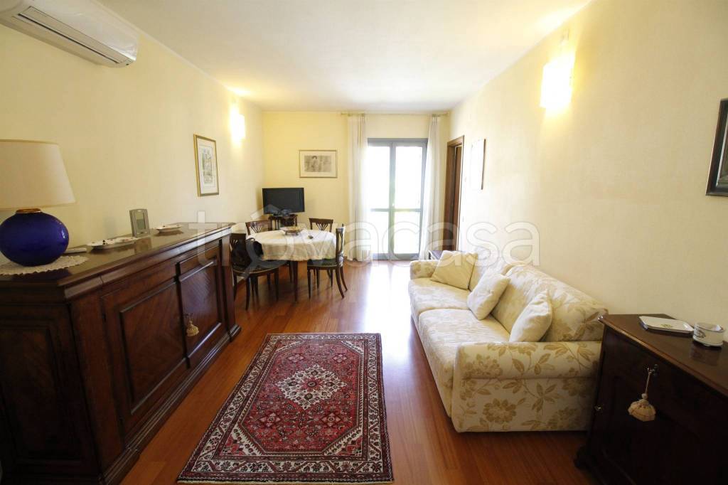appartamento in affitto a Lucca in zona Torre