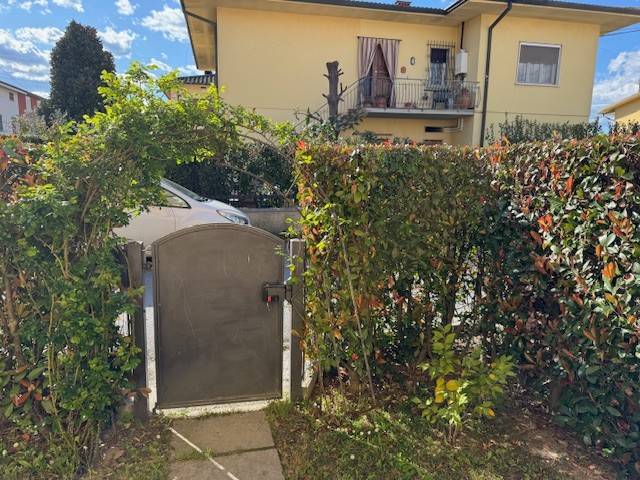 appartamento in affitto a Lucca in zona zona SS. Annunziata