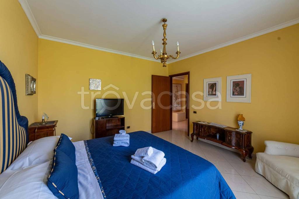 appartamento in affitto a Lucca in zona zona Sorbano