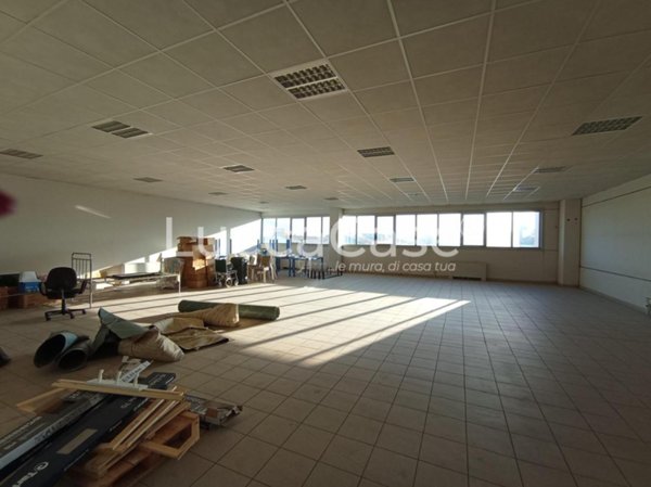 ufficio in affitto a Lucca in zona Centro Città