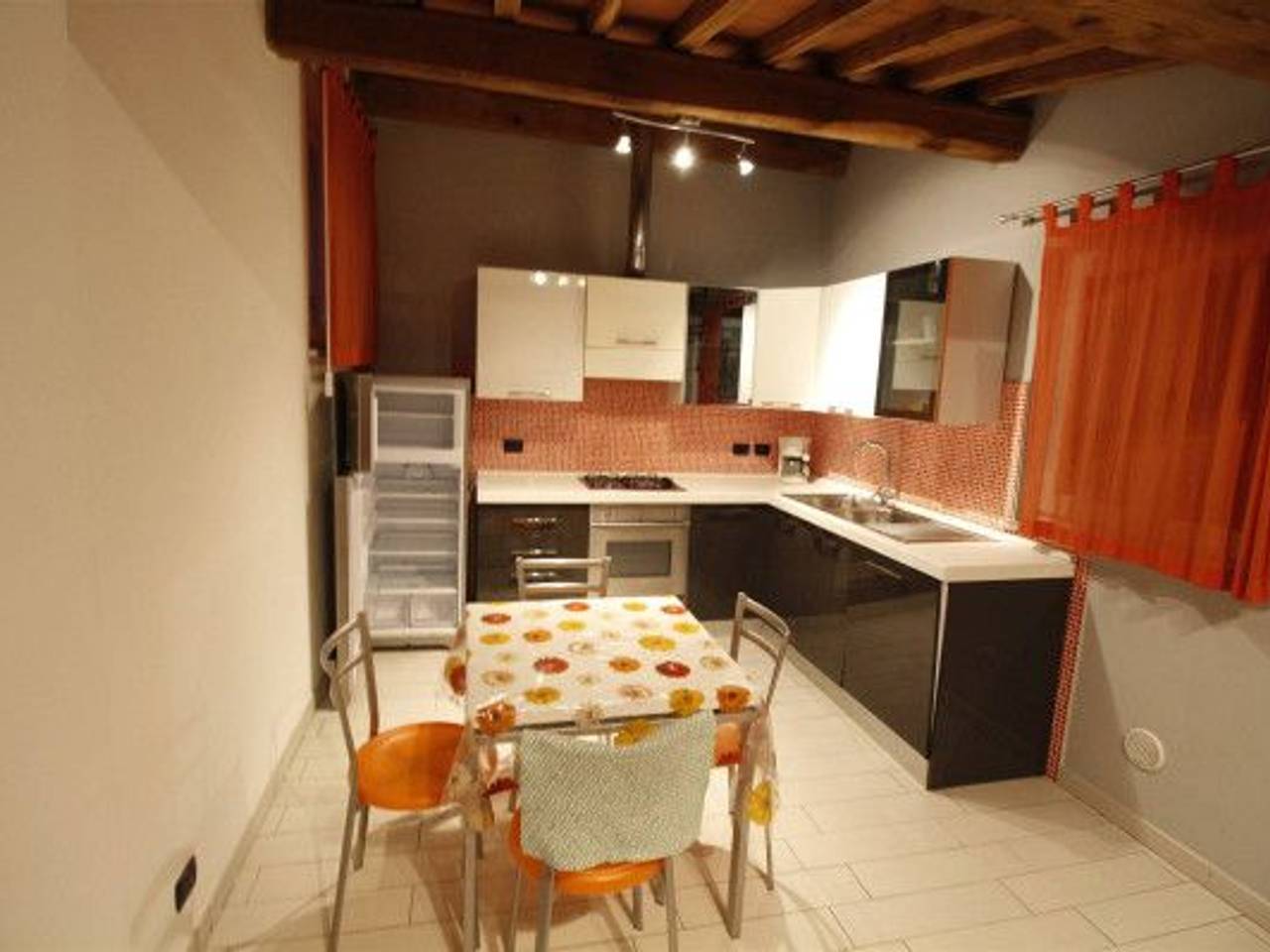 appartamento in affitto a Lucca in zona zona San Vito