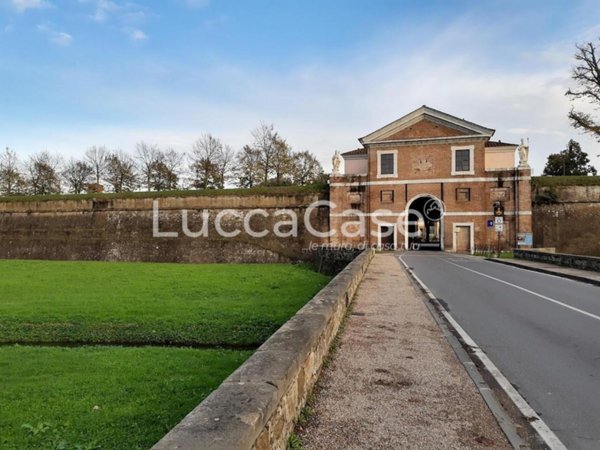 ufficio in affitto a Lucca in zona Sant'Anna