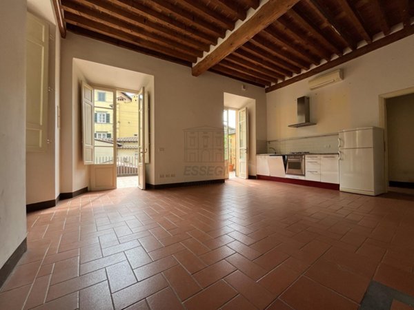 appartamento in affitto a Lucca in zona Centro Città