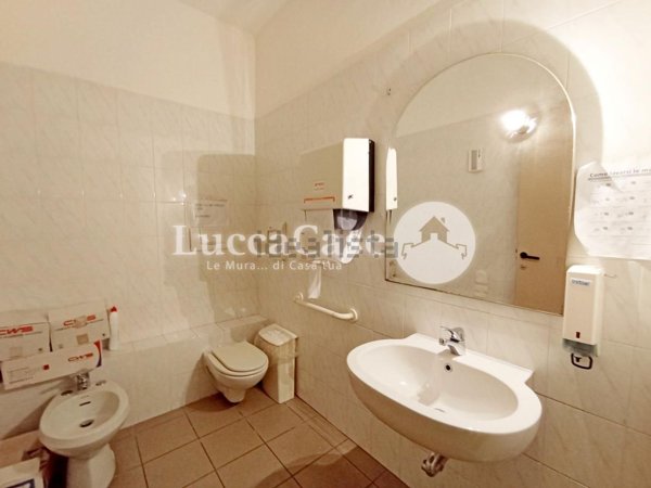 ufficio in affitto a Lucca in zona Sant'Anna