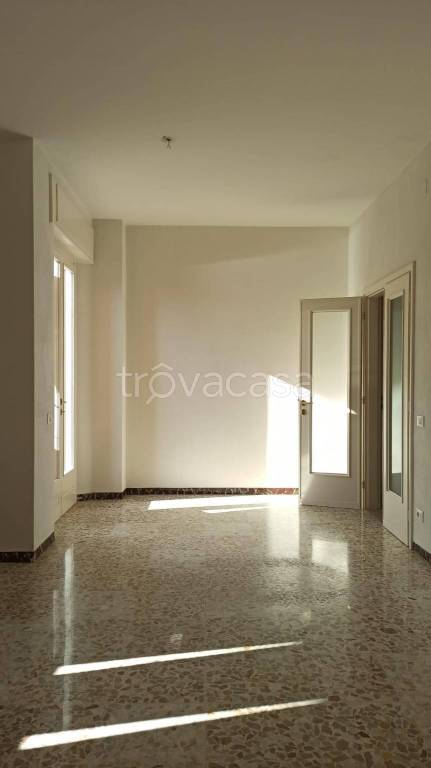 appartamento in affitto a Lucca in zona zona Arancio
