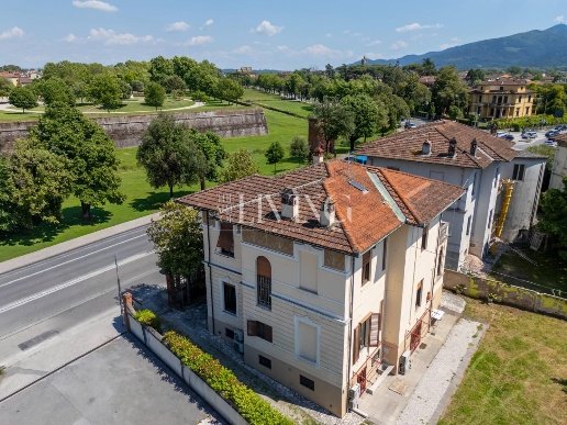 casa indipendente in affitto a Lucca in zona Centro Città