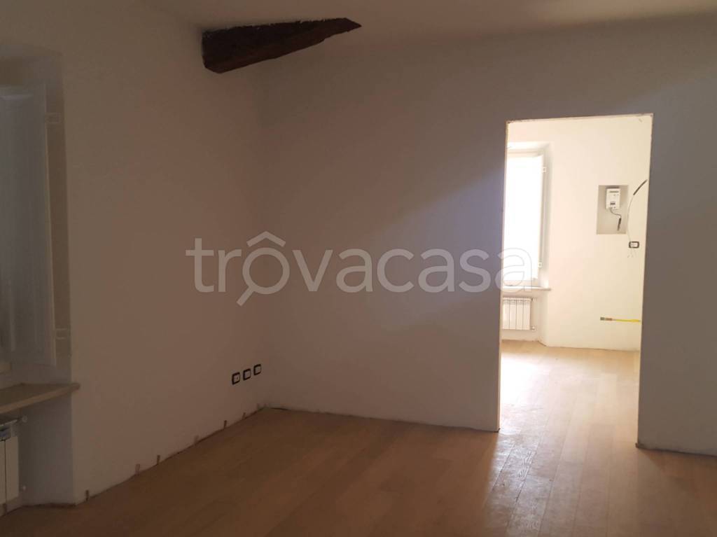 negozio in affitto a Lucca in zona Zona San Concordio