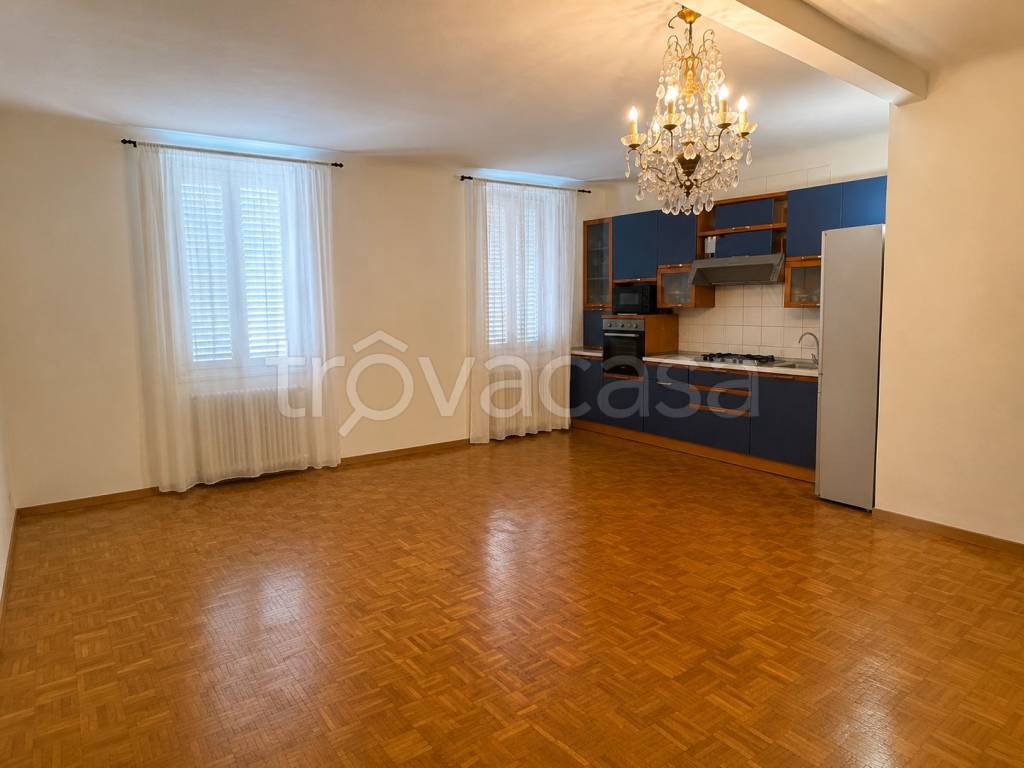 appartamento in affitto a Lucca in zona Centro Città