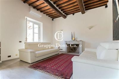 casa indipendente in affitto a Lucca