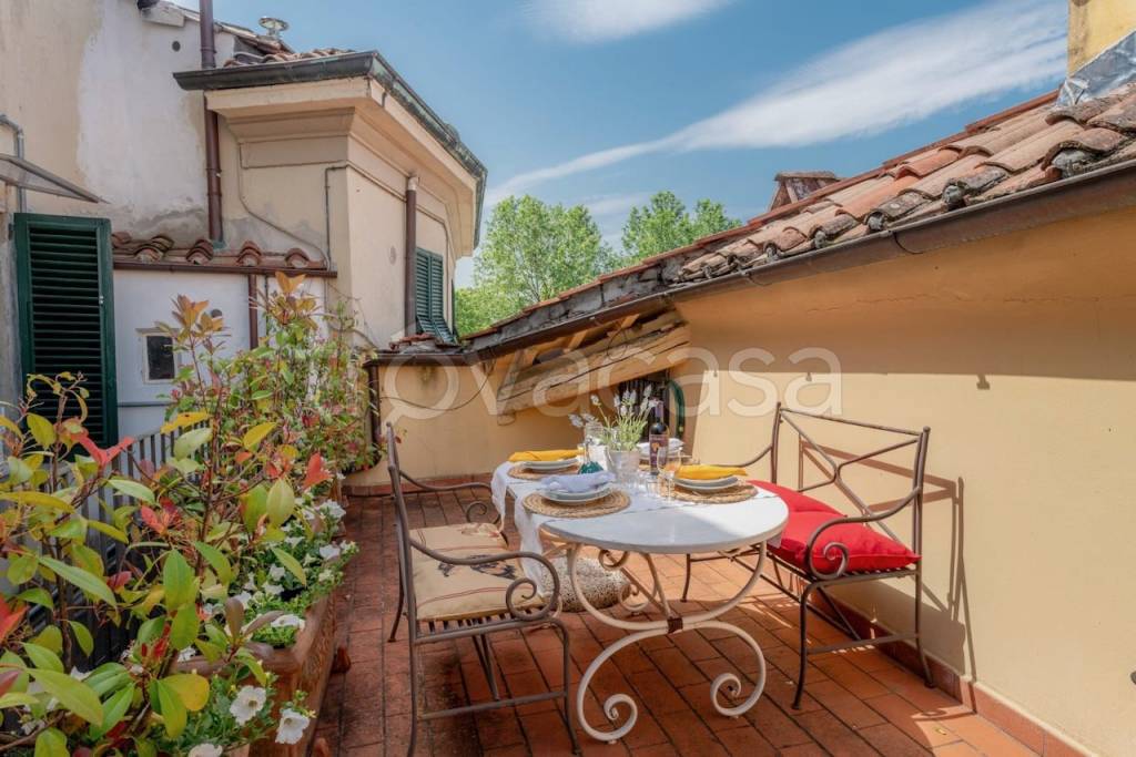 appartamento in affitto a Lucca in zona Centro Città