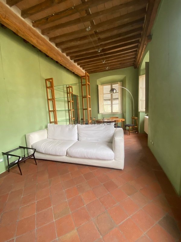 appartamento in affitto a Lucca in zona Centro Città