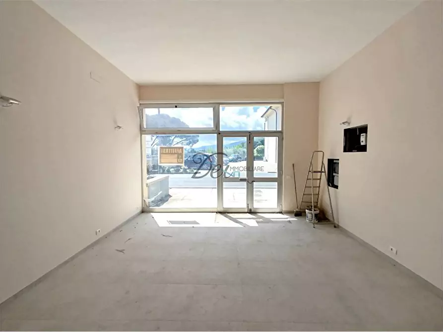 locale commerciale in affitto a Lucca