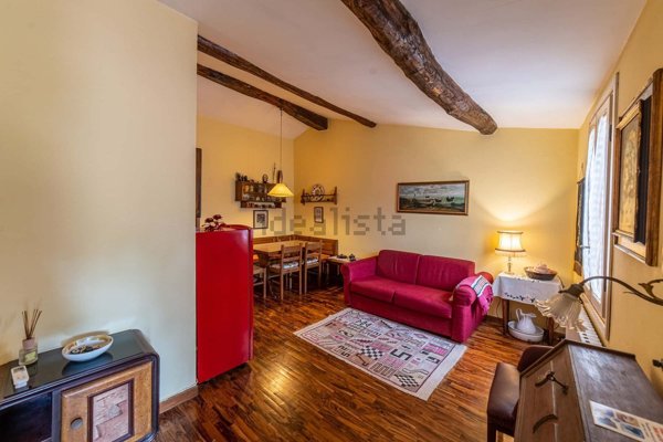 appartamento in affitto a Lucca in zona Centro Città