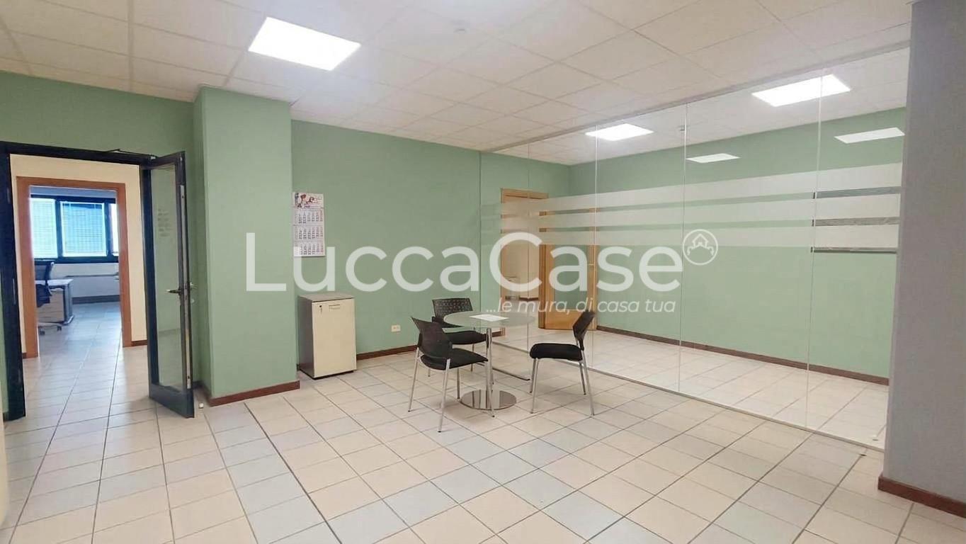 ufficio in affitto a Lucca in zona Sant'Anna