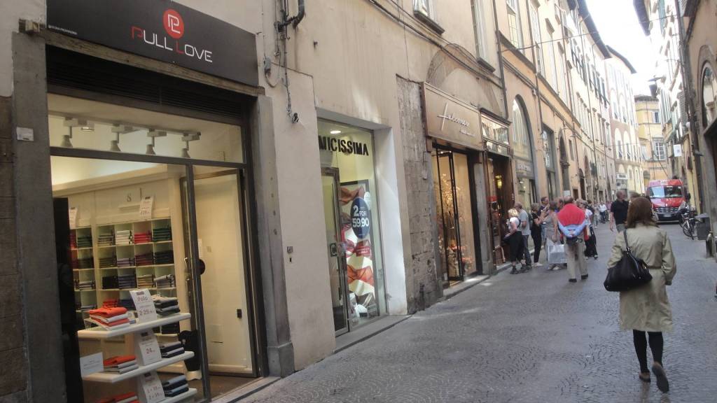 appartamento in affitto a Lucca in zona Centro Città