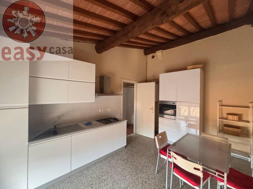 appartamento in affitto a Lucca in zona Centro Città