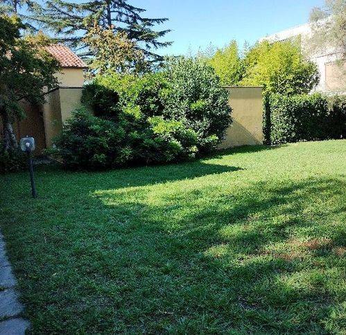 casa indipendente in affitto a Massarosa in zona Bozzano