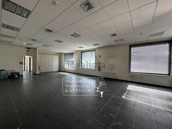 ufficio in affitto a Massarosa