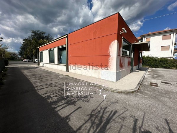 ufficio in affitto a Massarosa