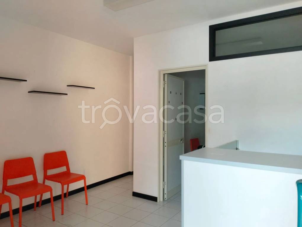 ufficio in affitto a Massarosa in zona Piano di Conca