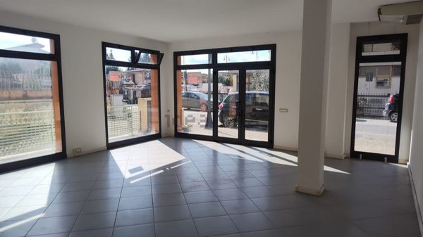 ufficio in affitto a Massarosa