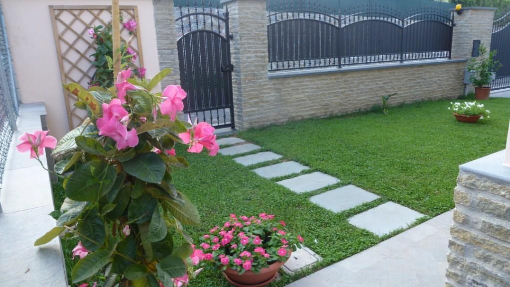 casa indipendente in affitto a Massarosa