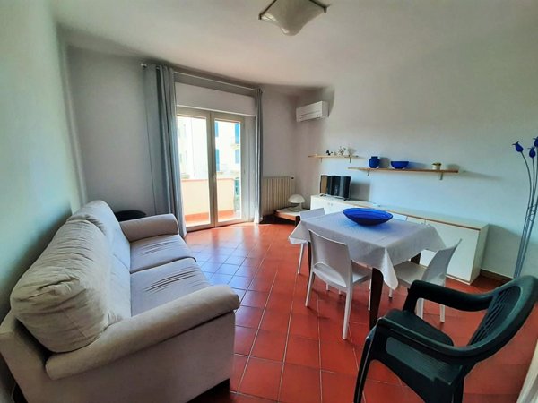 appartamento in affitto a Pietrasanta in zona Fiumetto