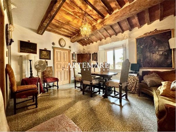 appartamento in affitto a Pietrasanta