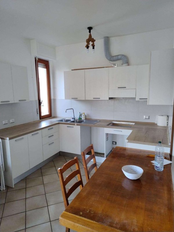 casa indipendente in affitto a Pietrasanta in zona Vignone