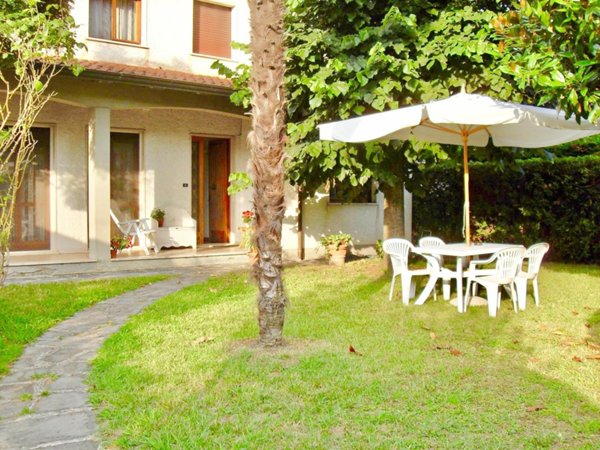 appartamento in affitto a Pietrasanta