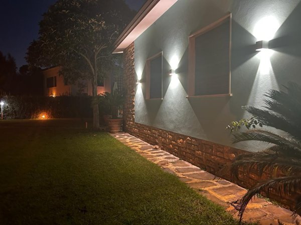 casa indipendente in affitto a Pietrasanta in zona Tonfano