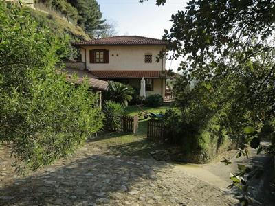 casa indipendente in affitto a Pietrasanta in zona Strettoia