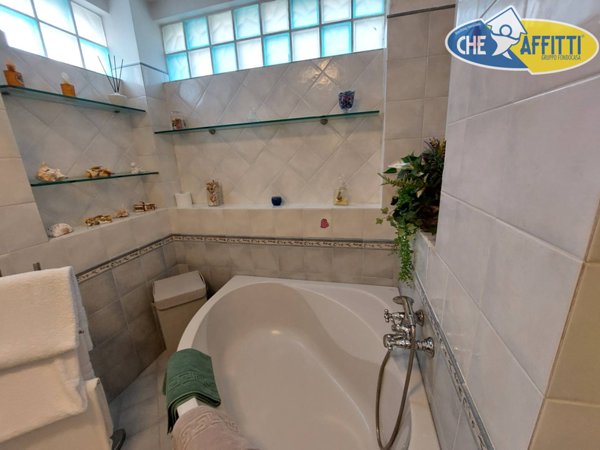 casa indipendente in affitto a Pietrasanta in zona Marina di Pietrasanta